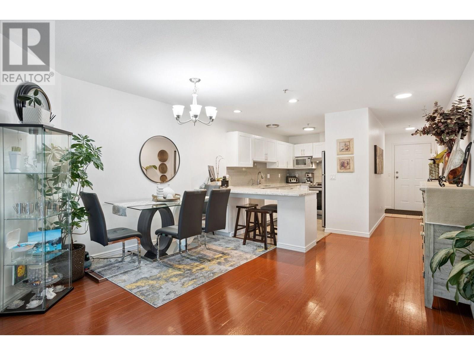 402 2983 Cambridge Street, Port Coquitlam, British Columbia  V3B 7N7 - Photo 7 - R3028546