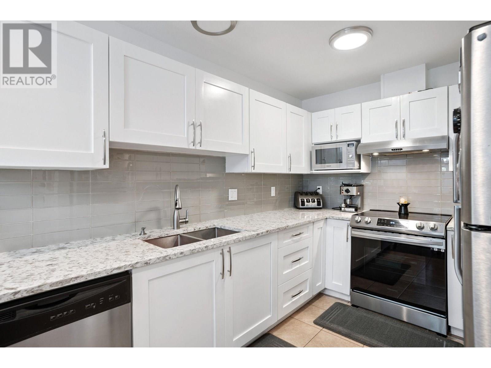 402 2983 Cambridge Street, Port Coquitlam, British Columbia  V3B 7N7 - Photo 9 - R3028546