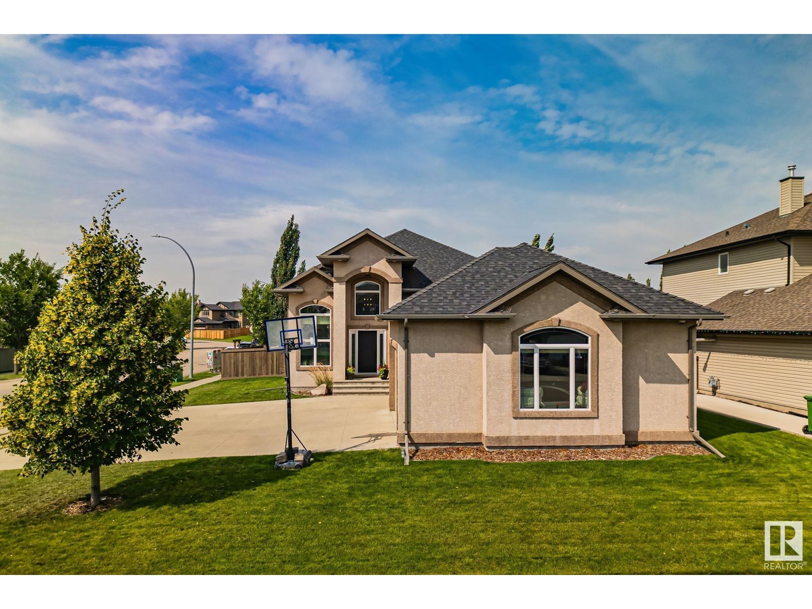 Property at 3602 61 ST image 3