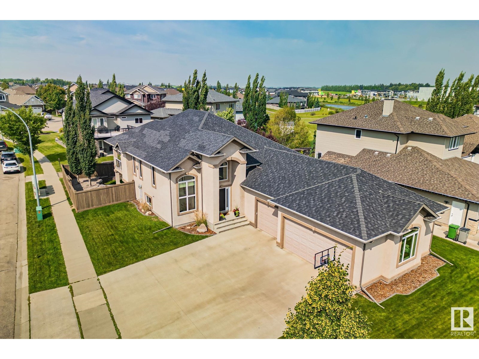 Property at 3602 61 ST image 2