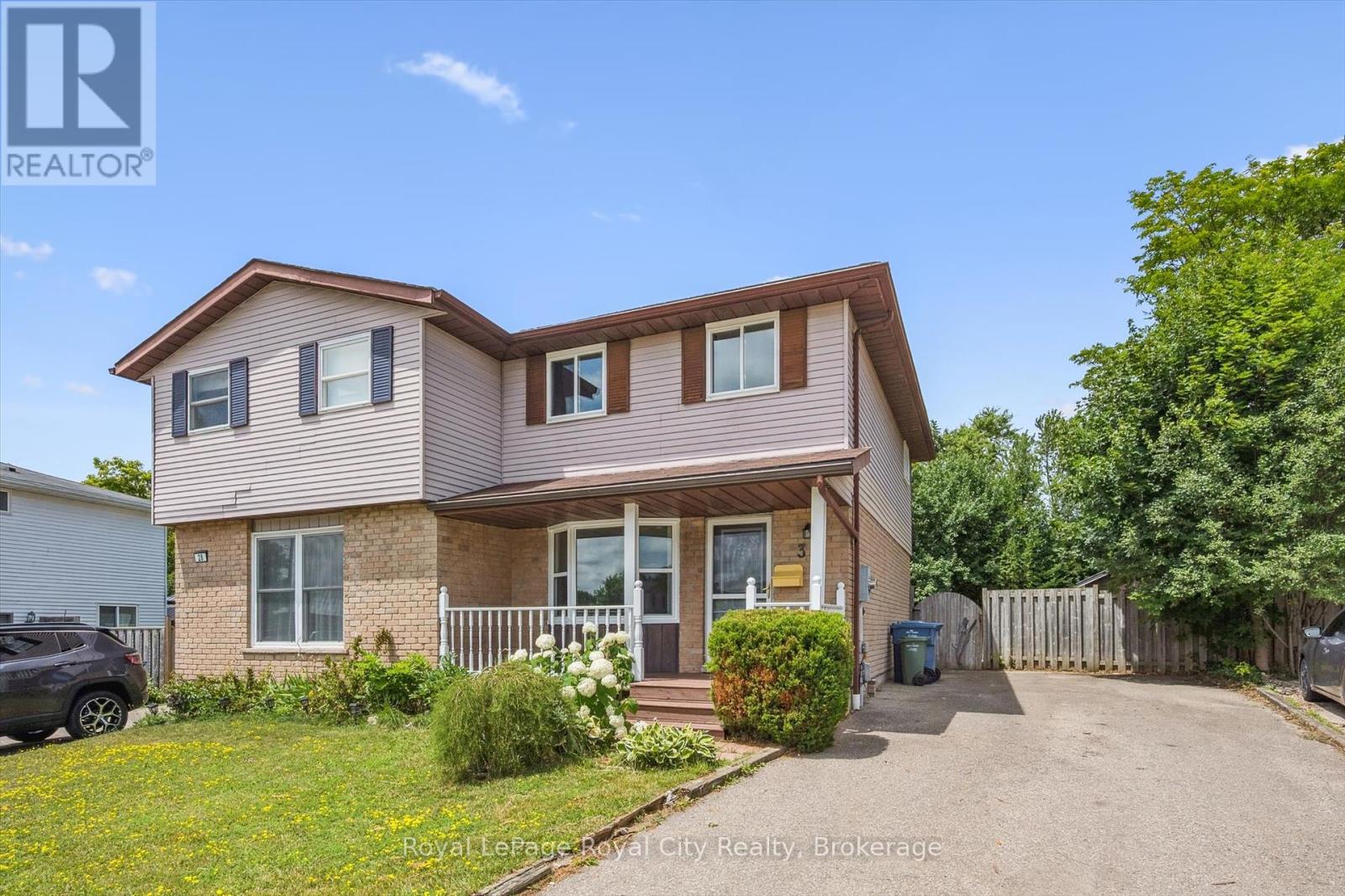 Property at 30 LEACOCK AVENUE image 3