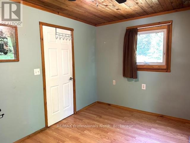 1019 Spring Valley Road, Minden Hills, Ontario  K0M 2K0 - Photo 15 - X12294662