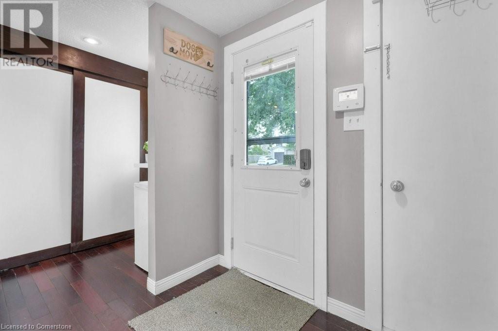 Property at 18 CAMROSE Court image 5