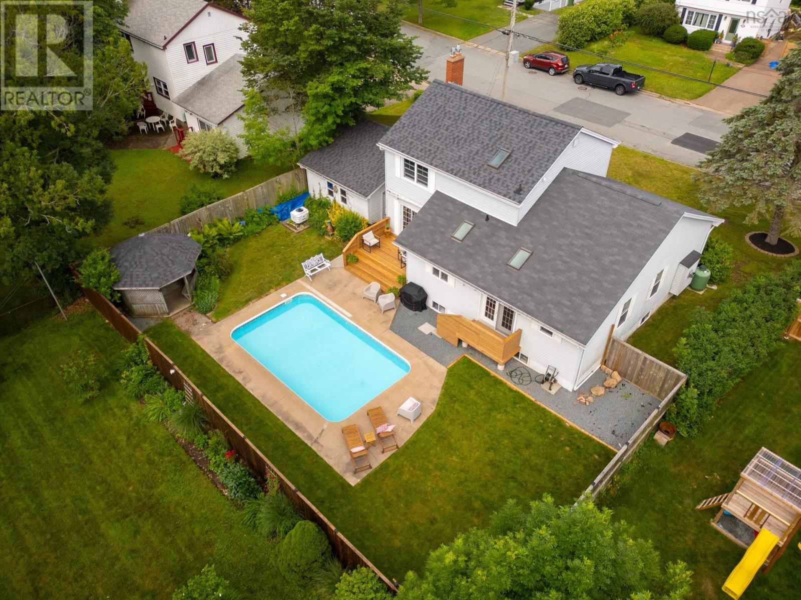 Property at 40 Virginia Avenue image 2