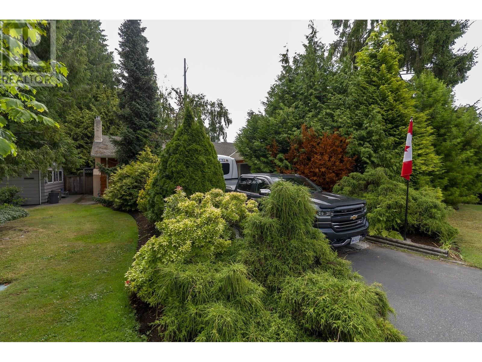 Property at 1414 53A STREET image 1