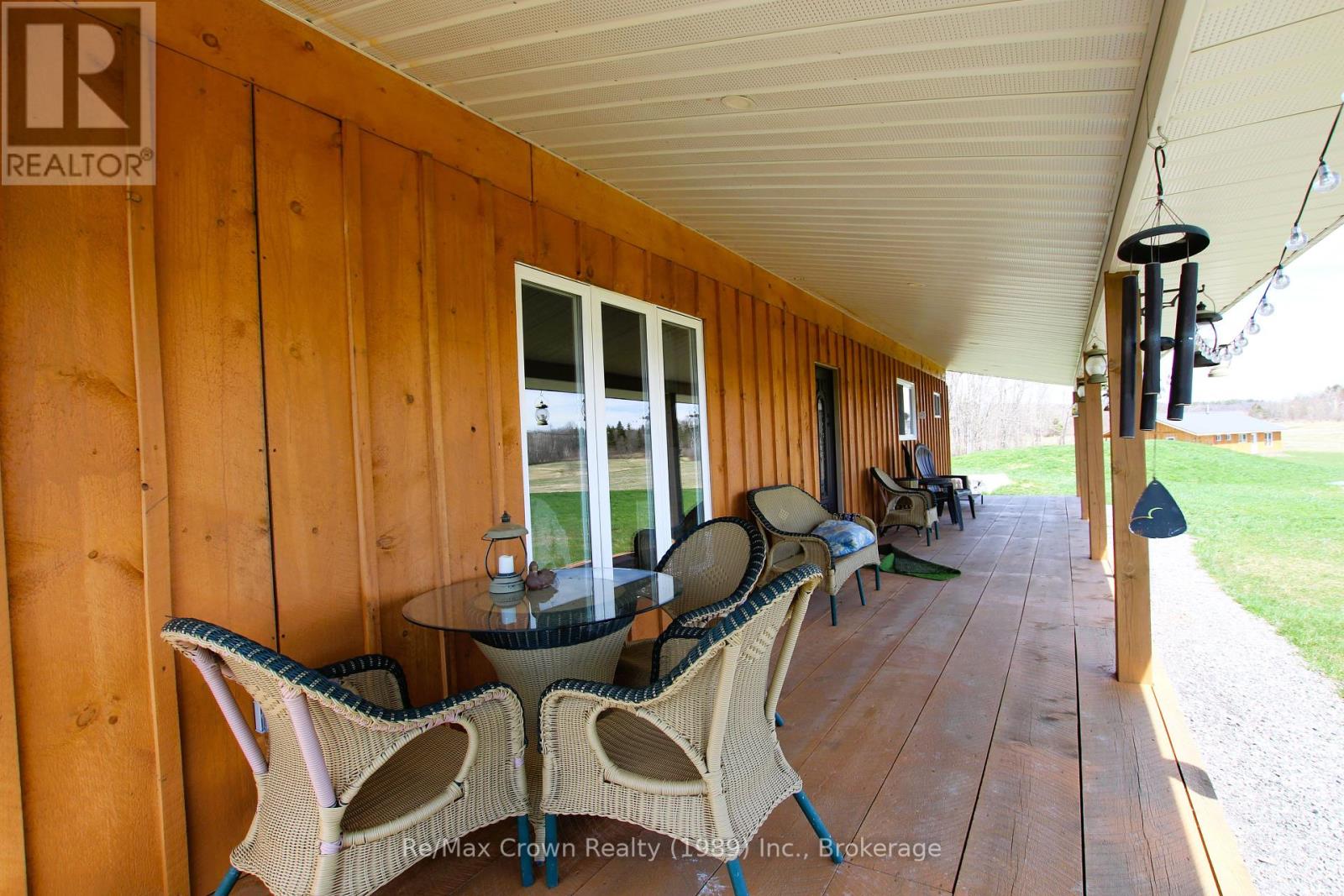 303 Clear Lake Road, Parry Sound Remote Area, Ontario  P0H 1A0 - Photo 40 - X12258939