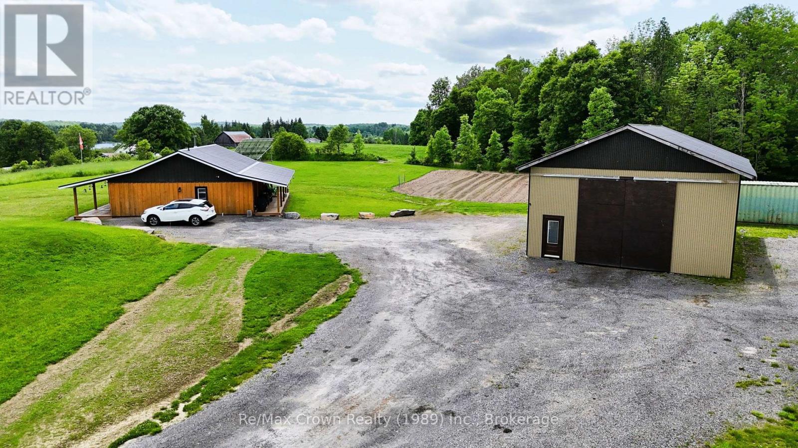 303 Clear Lake Road, Parry Sound Remote Area, Ontario  P0H 1A0 - Photo 46 - X12258939