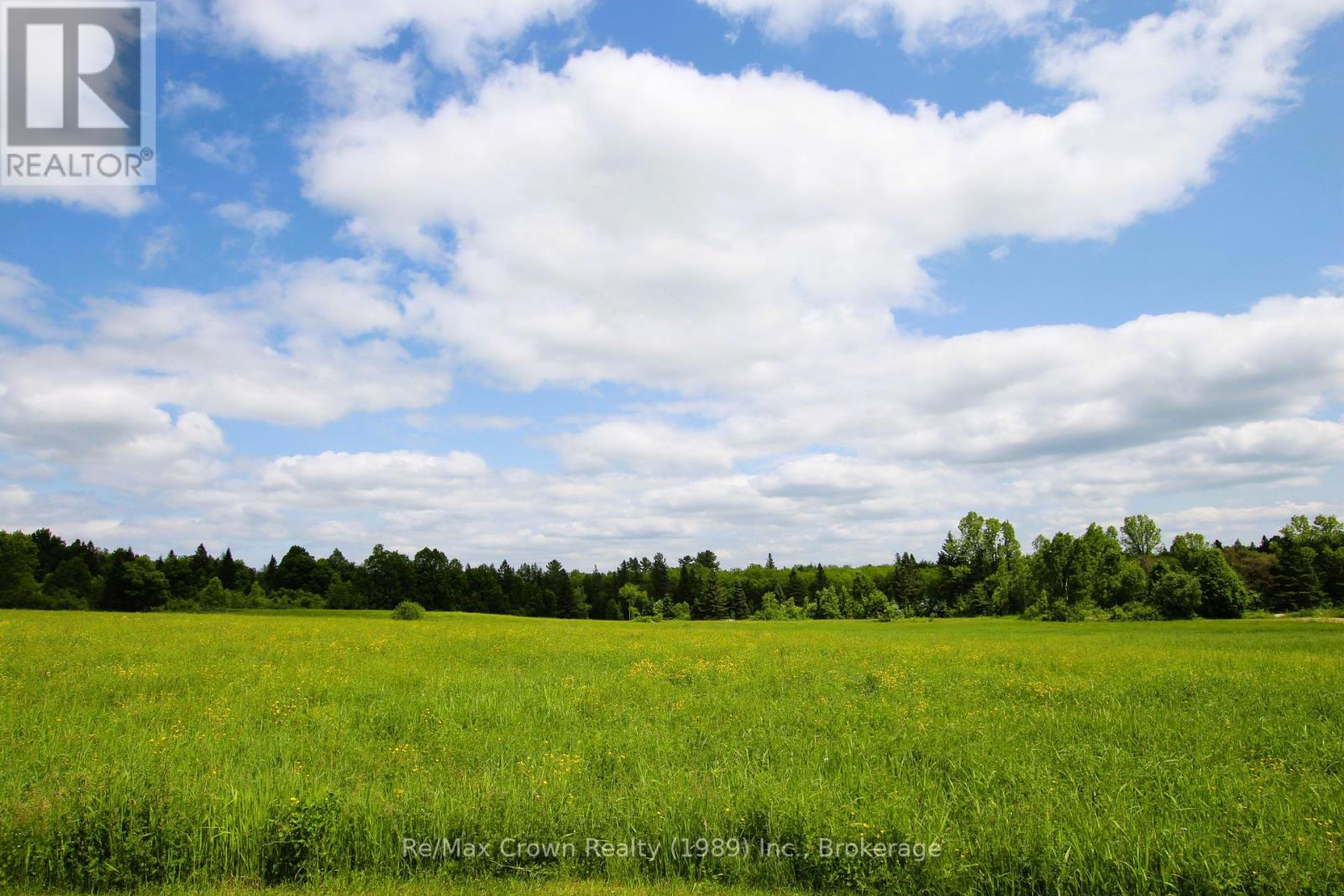 303 Clear Lake Road, Parry Sound Remote Area, Ontario  P0H 1A0 - Photo 42 - X12258939