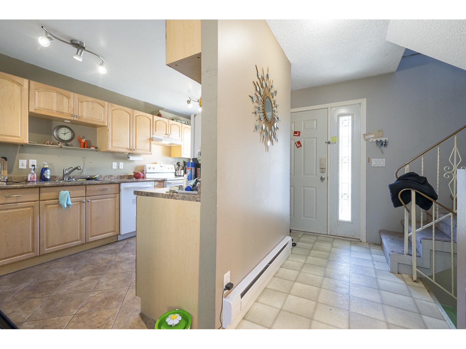 12 2830 W Bourquin Crescent, Abbotsford, British Columbia  V2S 5N8 - Photo 4 - R3026925