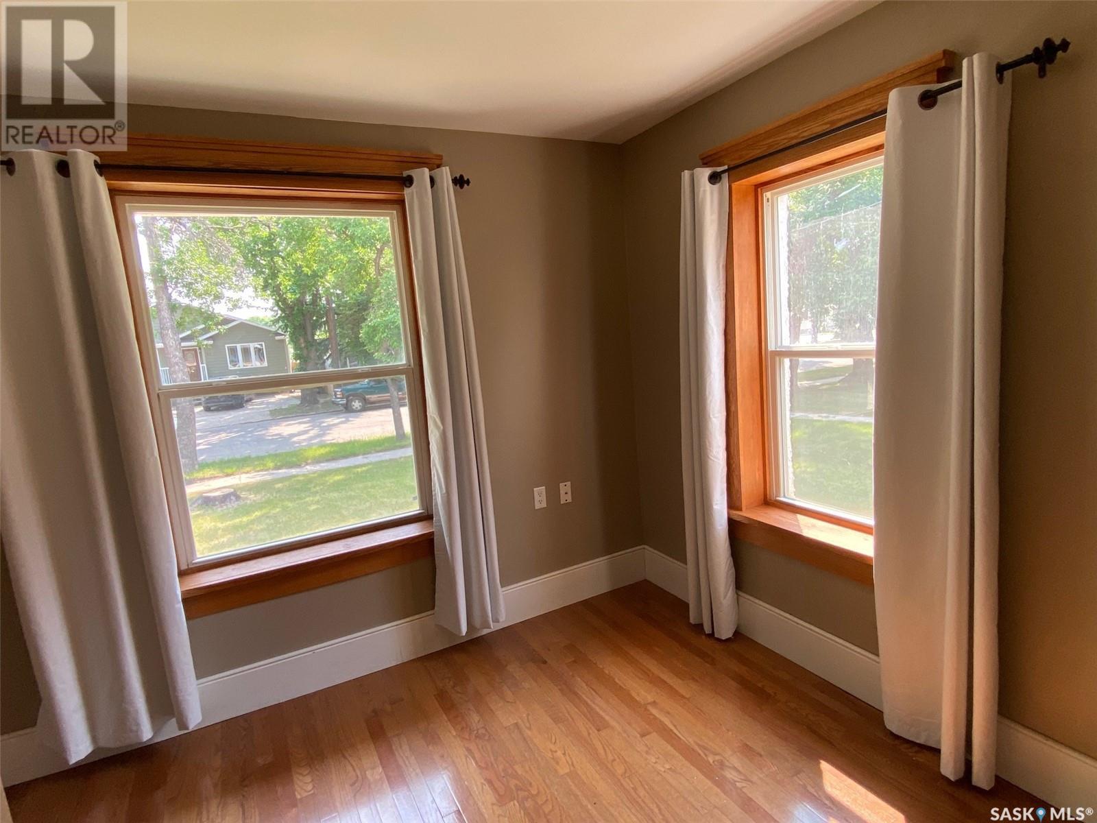 34 Laurier Avenue, Yorkton, Saskatchewan  S3N 1T7 - Photo 16 - SK013115