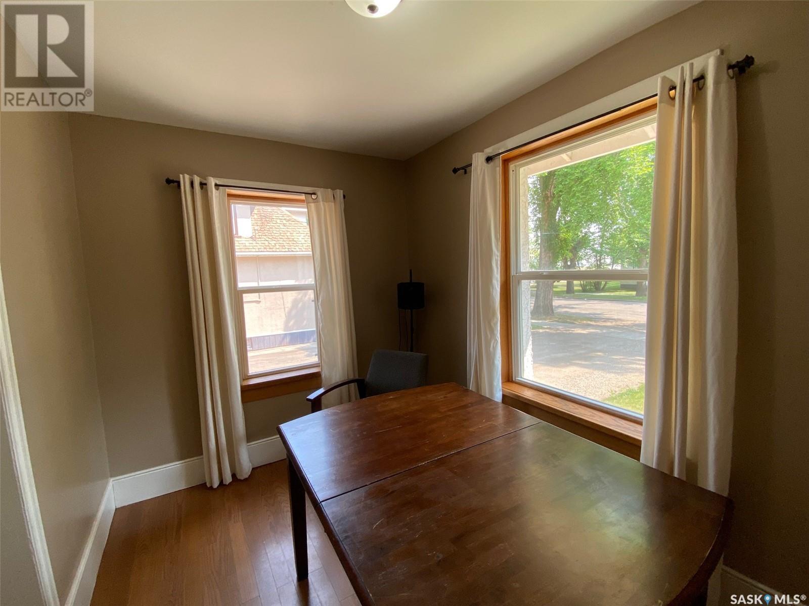 34 Laurier Avenue, Yorkton, Saskatchewan  S3N 1T7 - Photo 9 - SK013115
