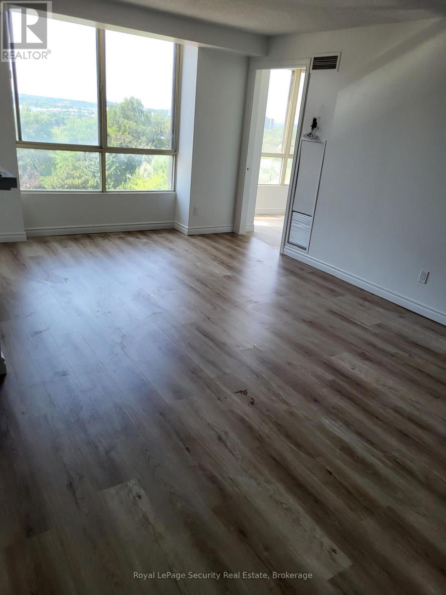 605 - 2470 Eglinton Avenue W, Toronto (Beechborough-Greenbrook), Ontario  M6M 5E7 - Photo 13 - W12294645