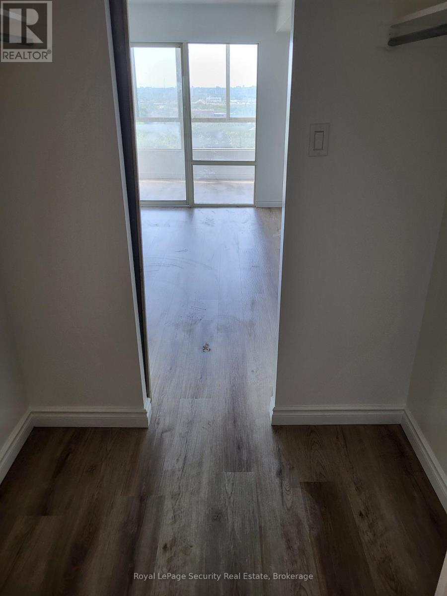 605 - 2470 Eglinton Avenue W, Toronto (Beechborough-Greenbrook), Ontario  M6M 5E7 - Photo 15 - W12294645