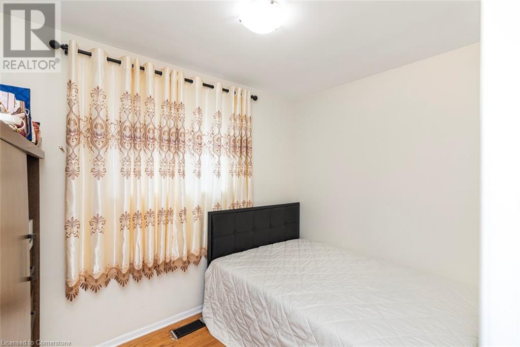 172 Gibson Avenue, Hamilton, Ontario  L8L 6J8 - Photo 14 - 40752857