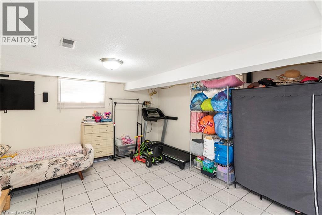 172 Gibson Avenue, Hamilton, Ontario  L8L 6J8 - Photo 24 - 40752857