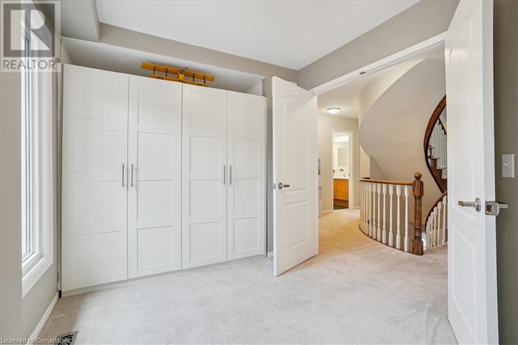 105 River Glen Boulevard, Oakville, Ontario  L6H 5Z5 - Photo 12 - 40752750