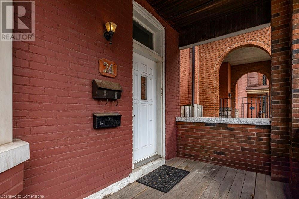 24 Florence Street, Hamilton, Ontario  L8R 1W4 - Photo 5 - 40752672