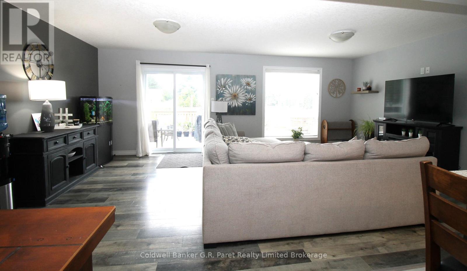 20 Sandy Court, Tillsonburg, Ontario  N4G 0H6 - Photo 13 - X12294729
