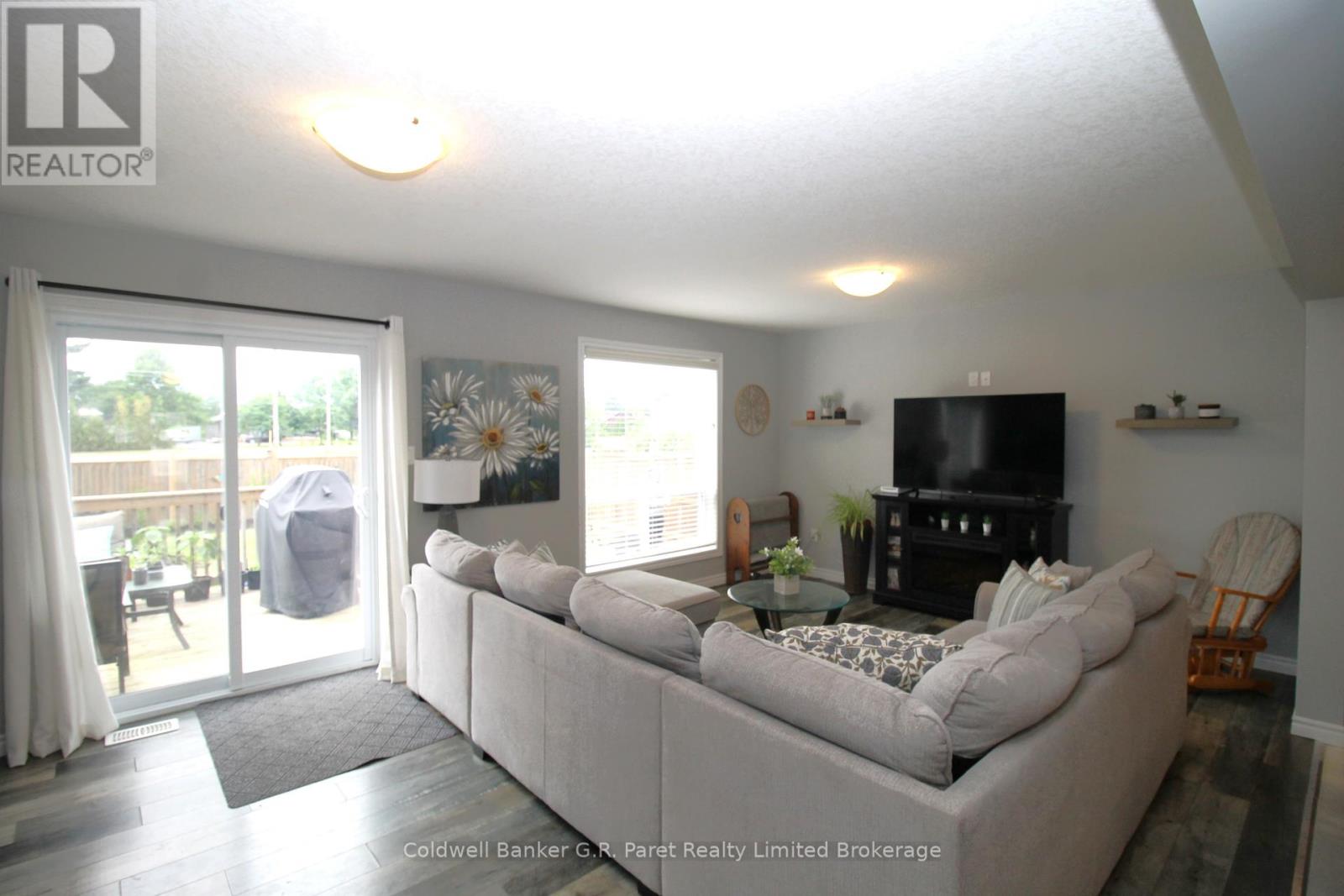 20 Sandy Court, Tillsonburg, Ontario  N4G 0H6 - Photo 14 - X12294729