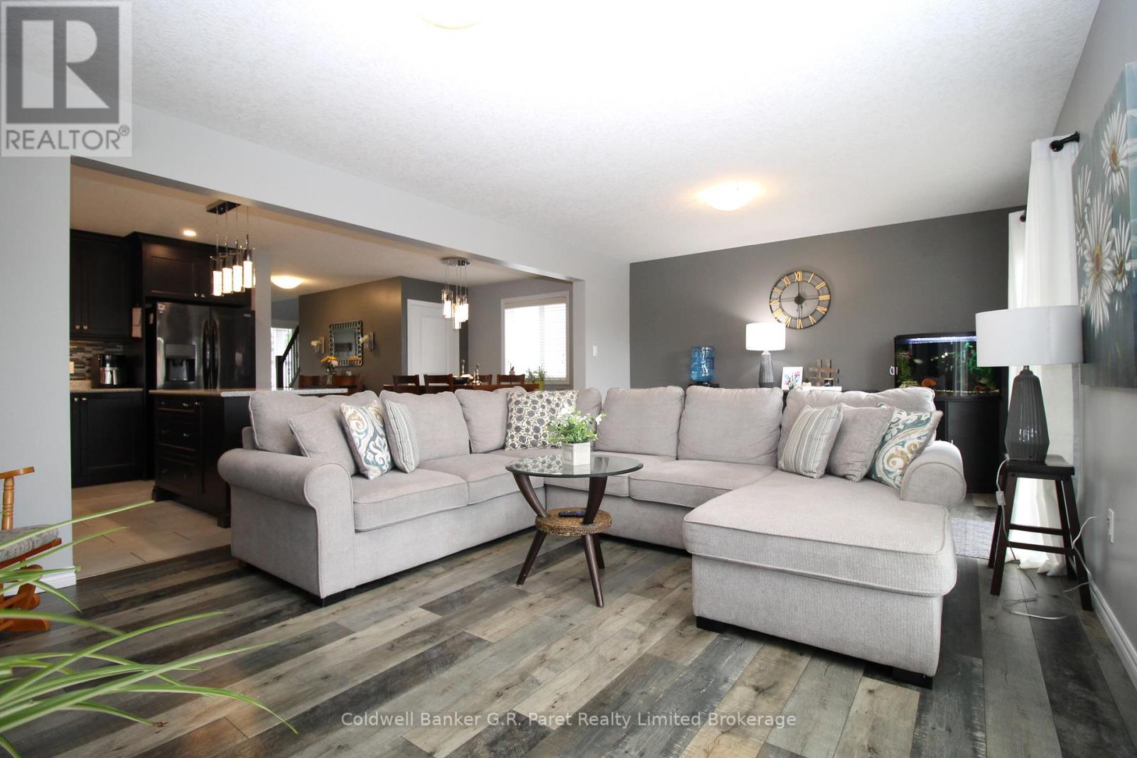 20 Sandy Court, Tillsonburg, Ontario  N4G 0H6 - Photo 17 - X12294729