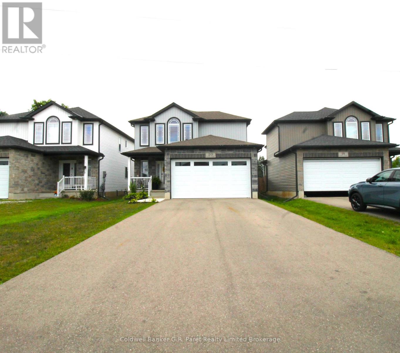 20 Sandy Court, Tillsonburg, Ontario  N4G 0H6 - Photo 2 - X12294729