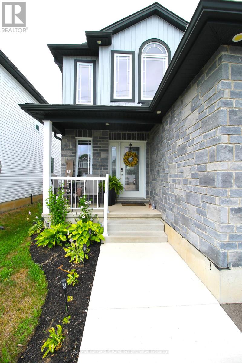 20 Sandy Court, Tillsonburg, Ontario  N4G 0H6 - Photo 4 - X12294729