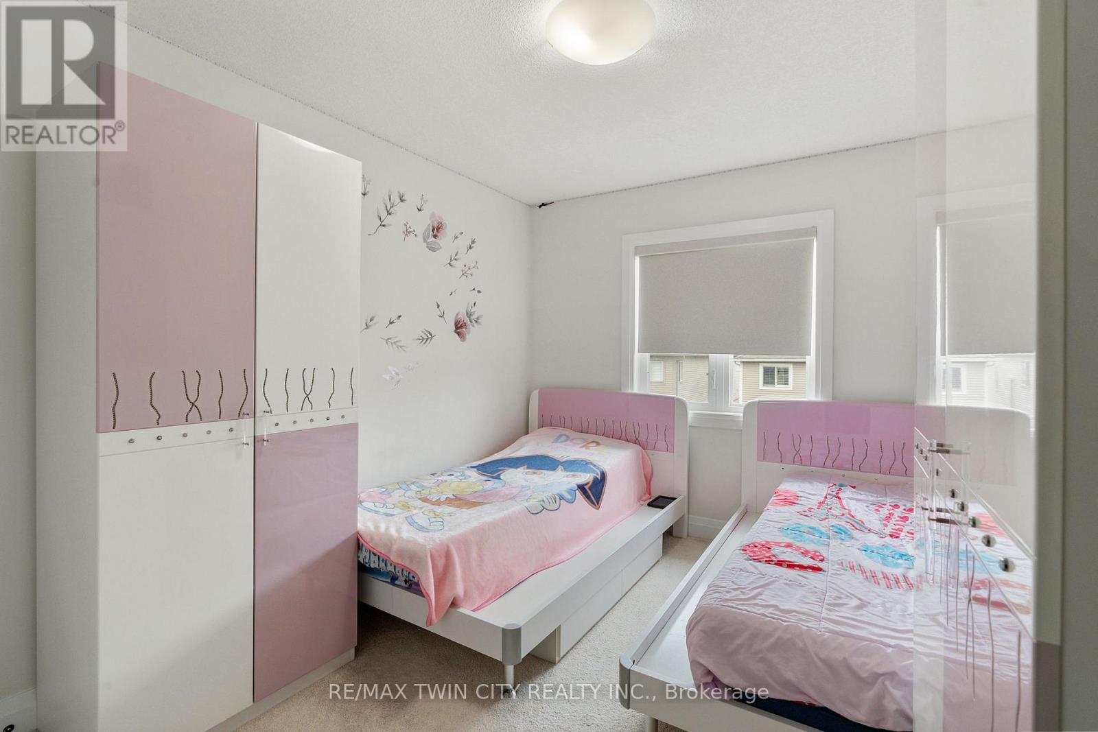 47 Pondcliffe Drive, Kitchener, Ontario  N2R 0M3 - Photo 26 - X12294679