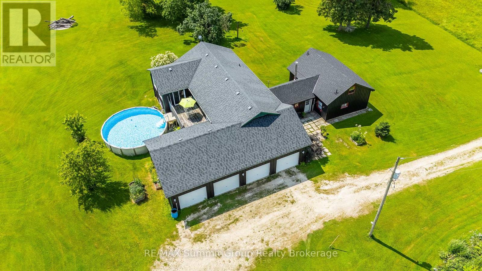 307266 Centre Line A, Grey Highlands, Ontario  N0C 1L0 - Photo 2 - X12294725