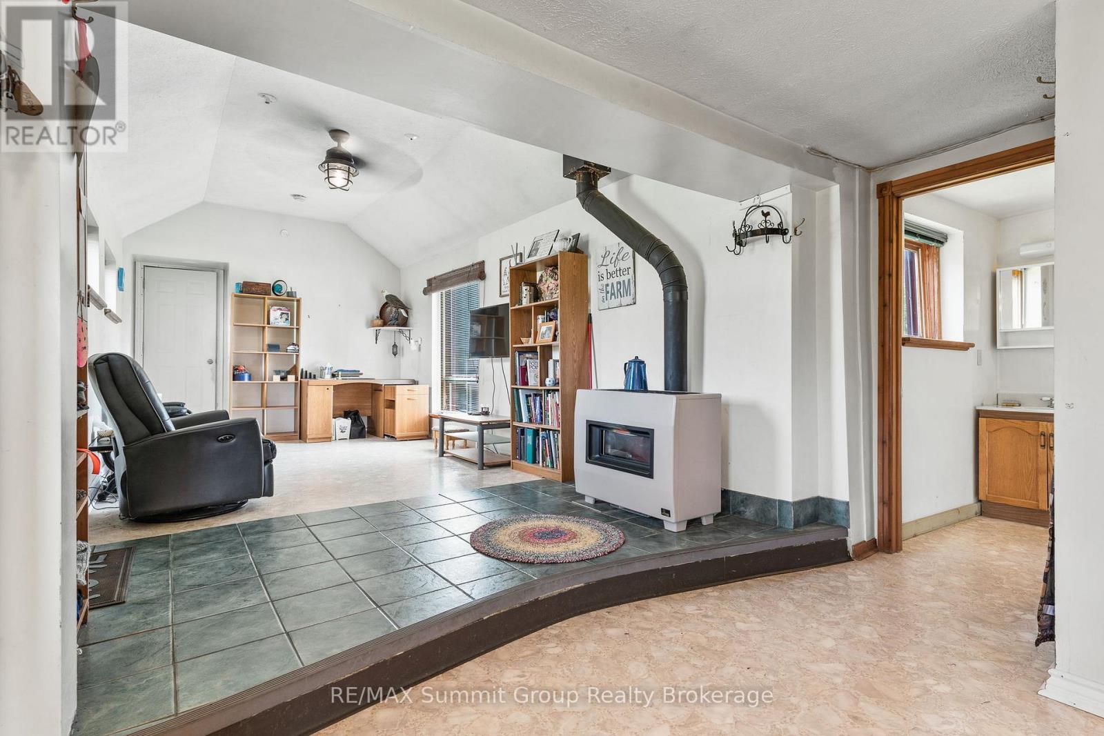 307266 Centre Line A, Grey Highlands, Ontario  N0C 1L0 - Photo 23 - X12294725