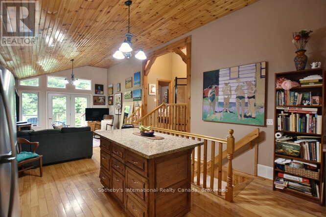 447085 Tenth Concession, Grey Highlands, Ontario  N0C 1E0 - Photo 5 - X12294785
