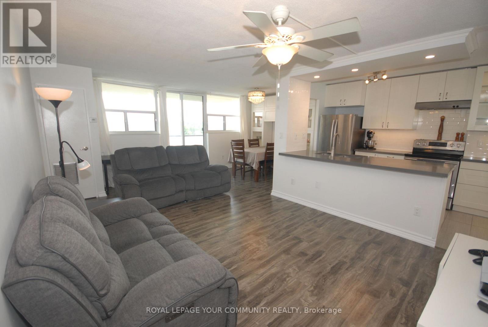 901 - 2130 Weston Road, Toronto, Ontario  M9N 3R9 - Photo 6 - W12294394