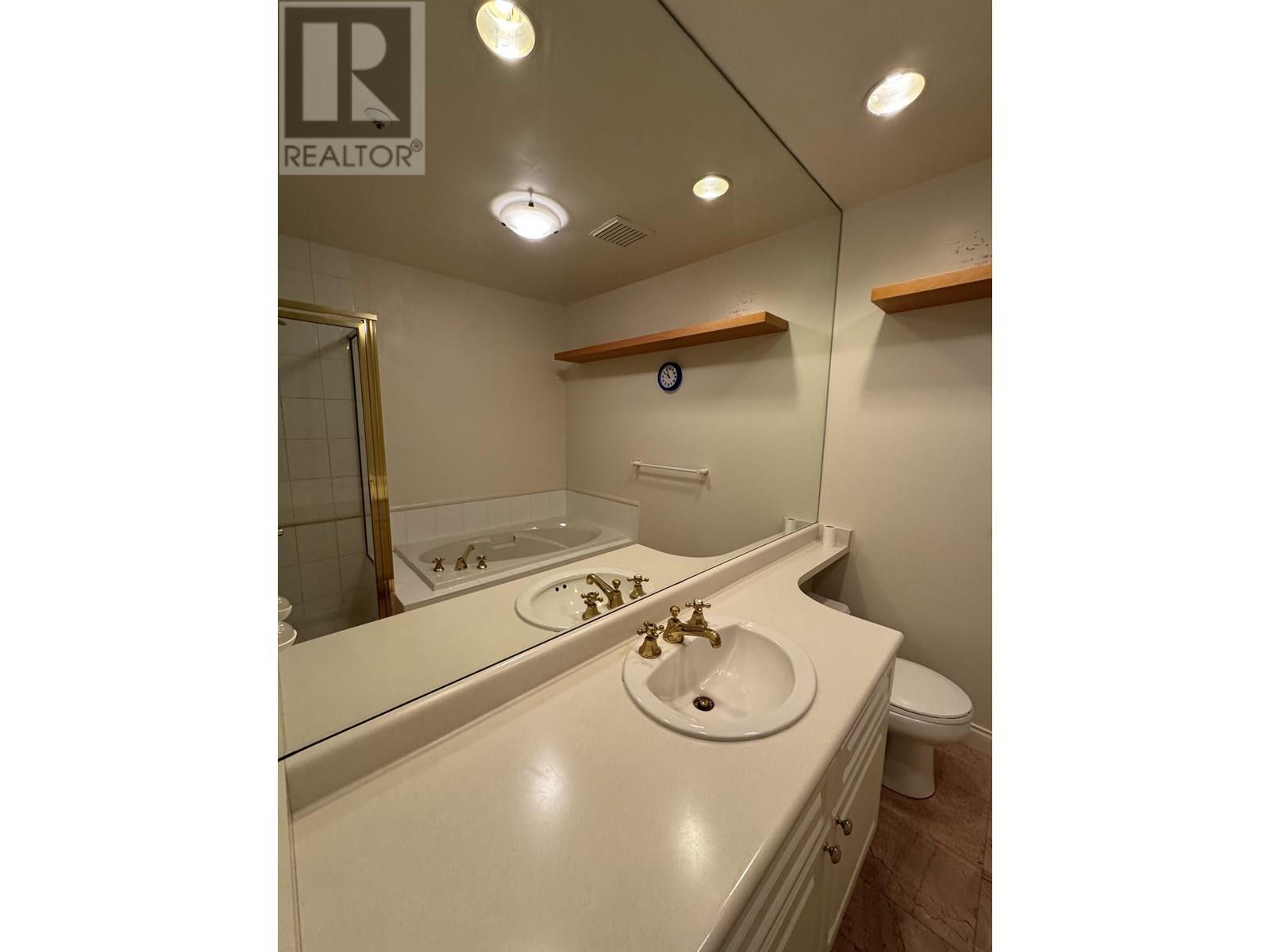 320 5735 Hampton Place, Vancouver, British Columbia  V6V 2G8 - Photo 11 - R3027639