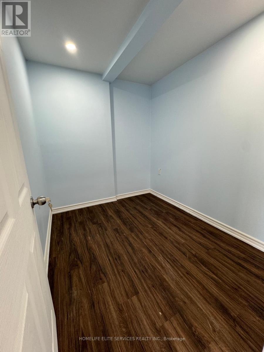 100 Bloor Street E, Oshawa, Ontario  L1H 3M2 - Photo 4 - E12294742