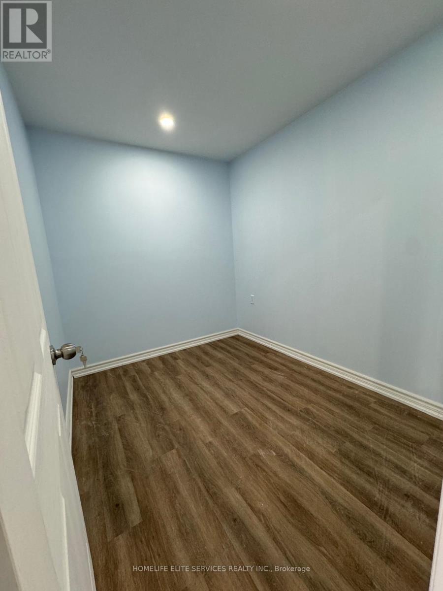 100 Bloor Street E, Oshawa, Ontario  L1H 3M2 - Photo 5 - E12294742