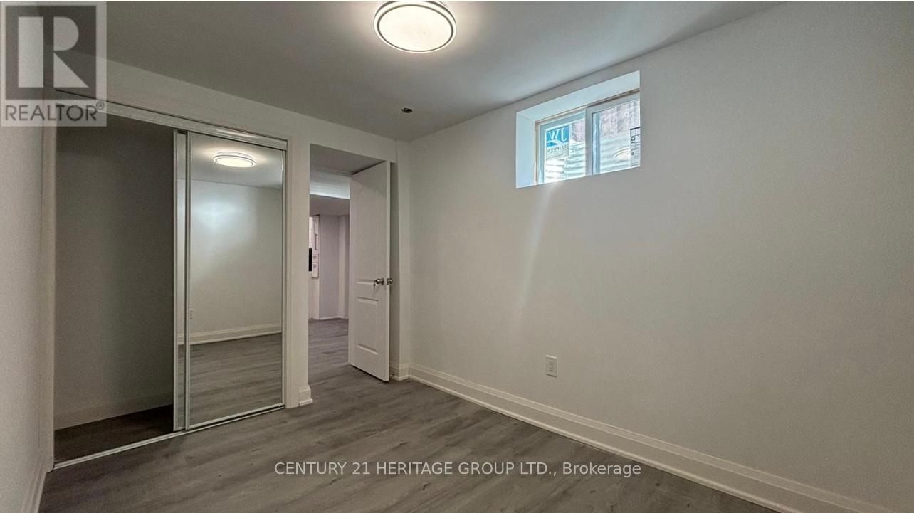 603 Mcbean Avenue, Newmarket, Ontario  L3X 2L5 - Photo 3 - N12294705