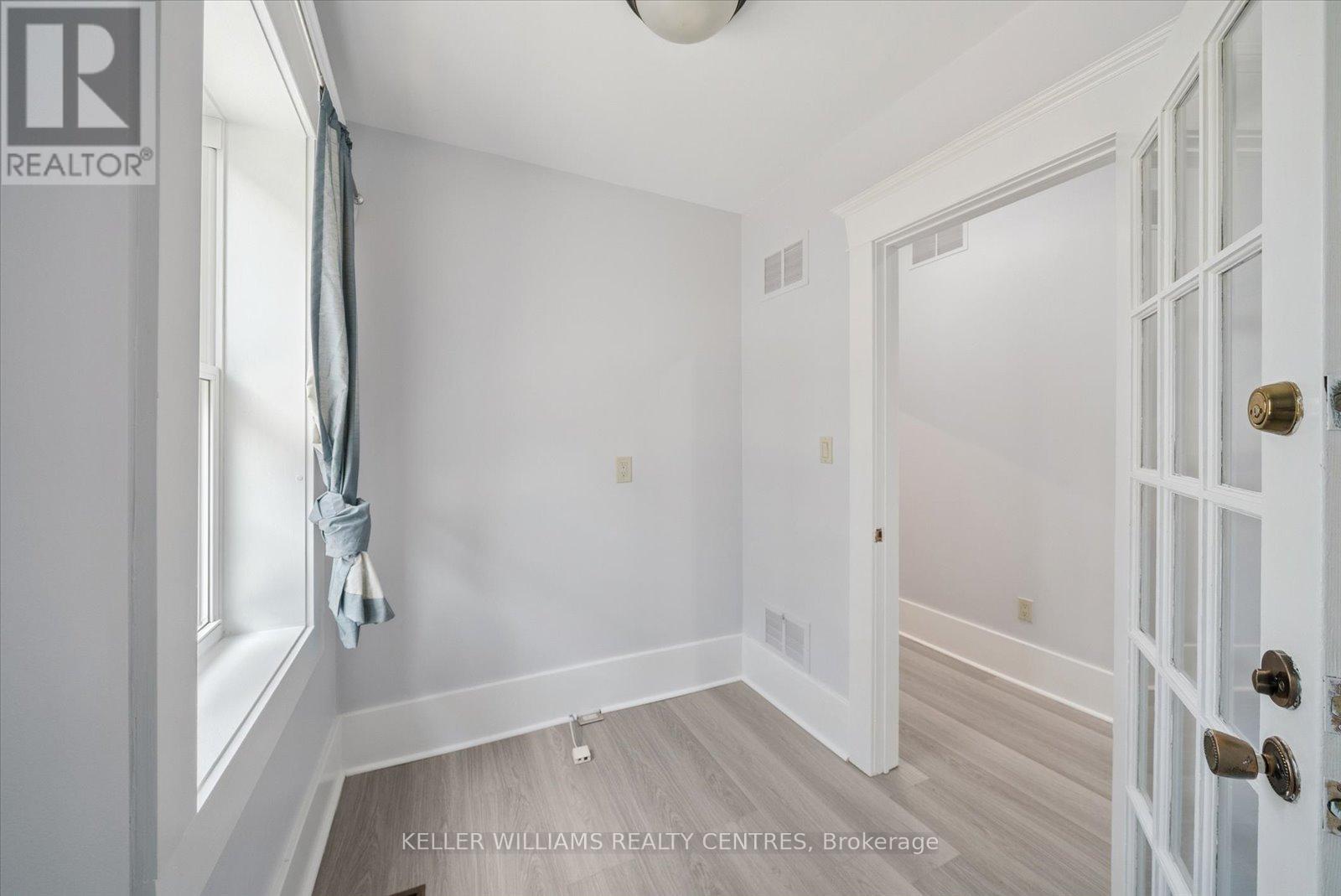 56 Prospect Street, Newmarket, Ontario  L3Y 3S9 - Photo 10 - N12294794