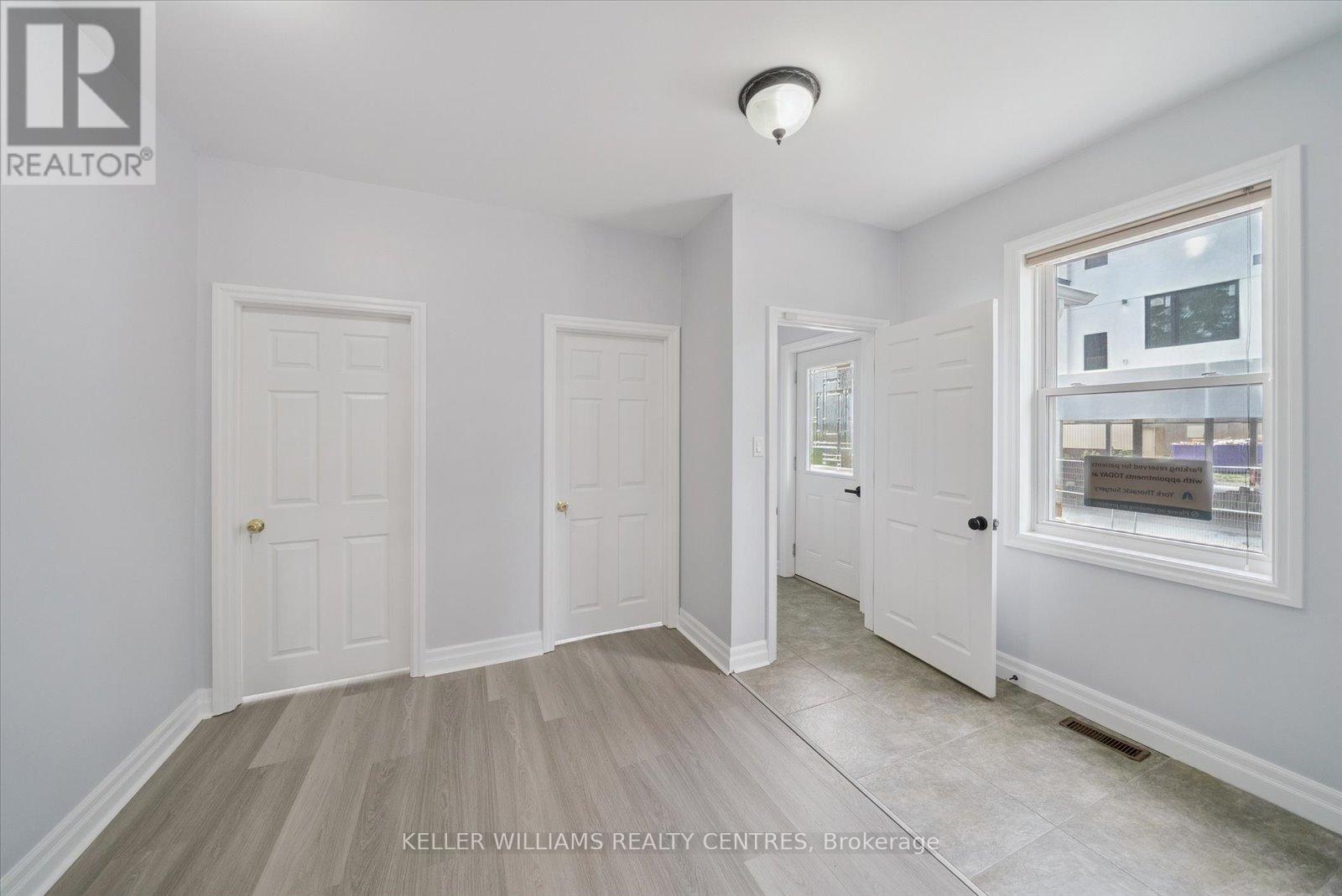 56 Prospect Street, Newmarket, Ontario  L3Y 3S9 - Photo 11 - N12294794
