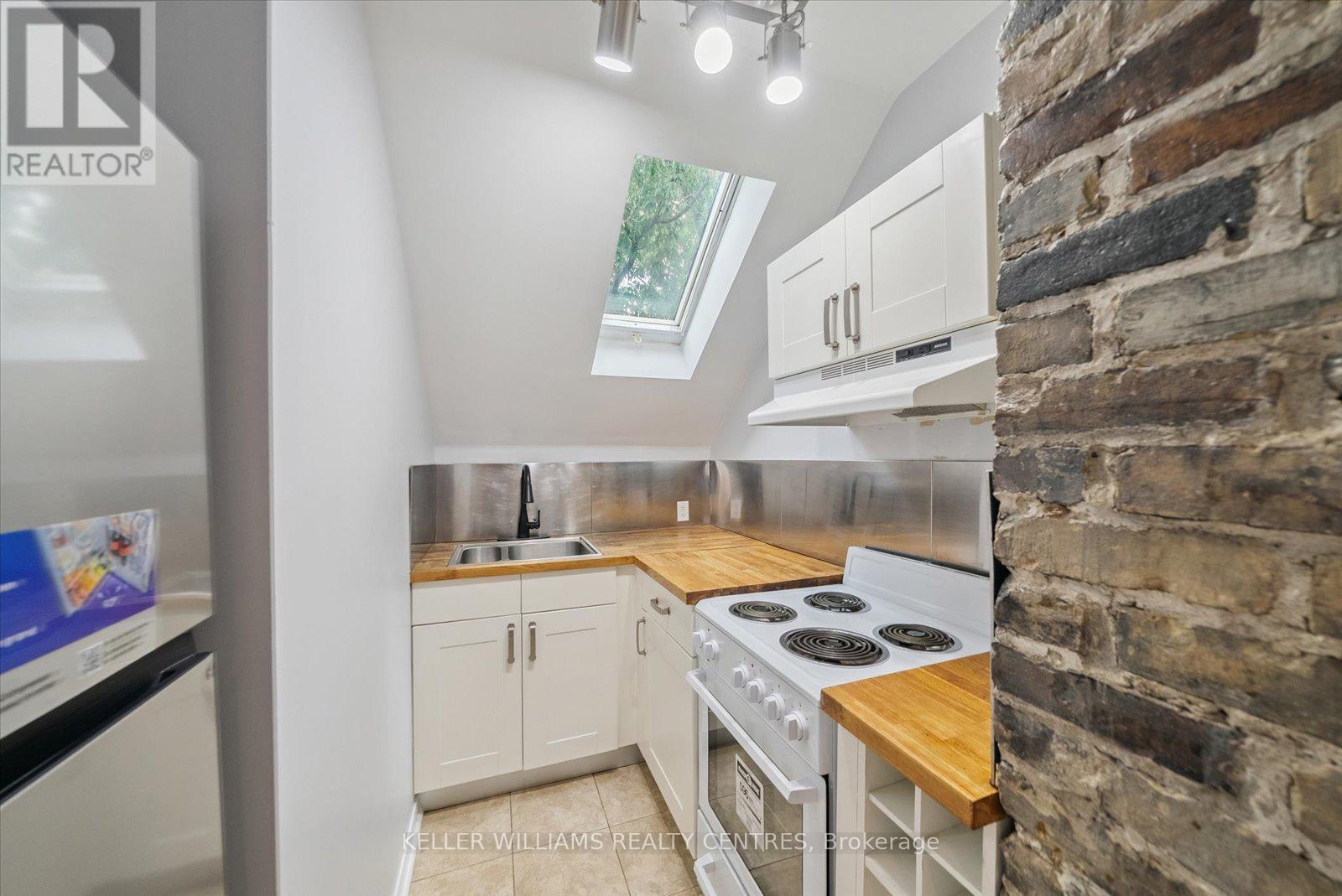 56 Prospect Street, Newmarket, Ontario  L3Y 3S9 - Photo 30 - N12294794