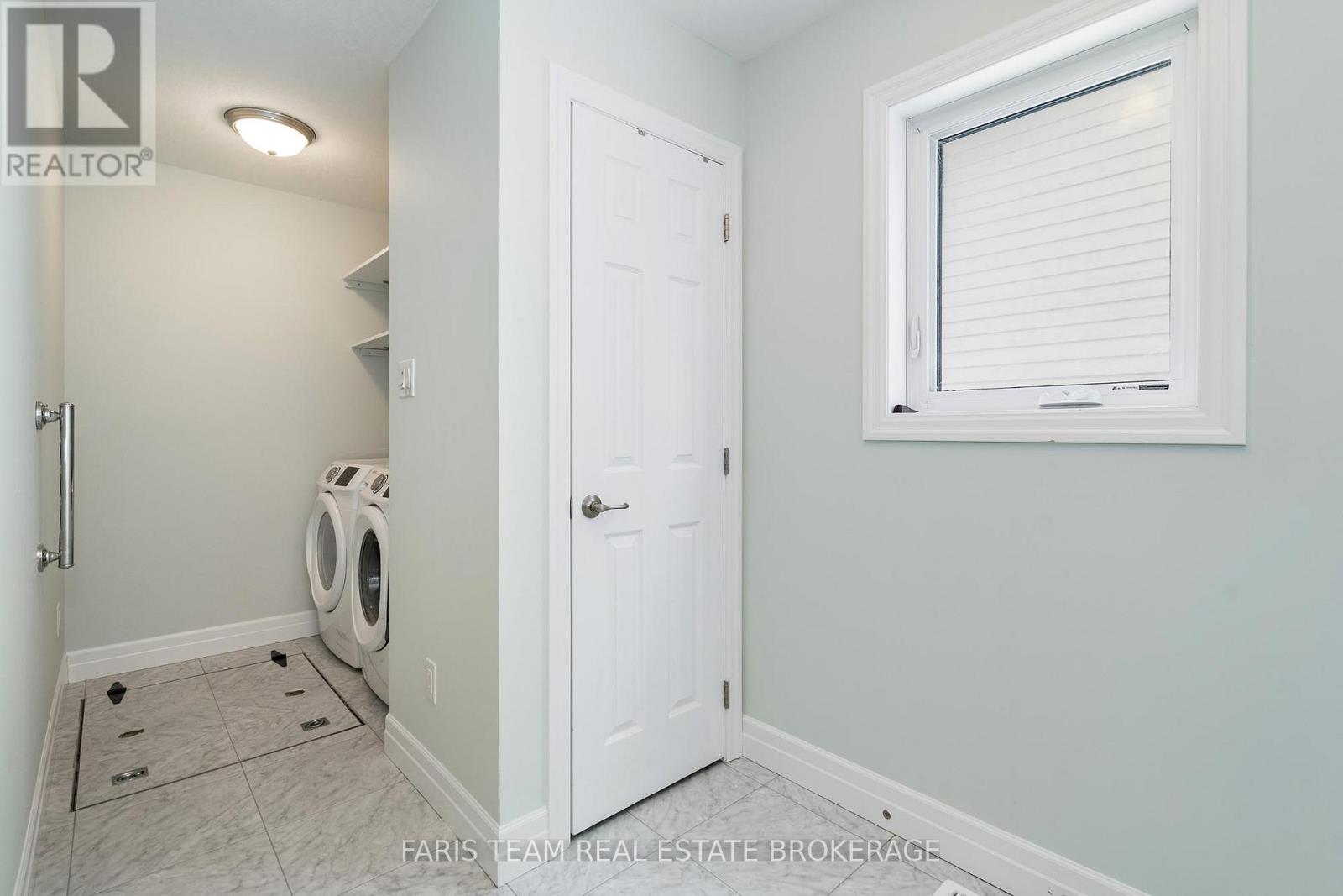 18 Grew Crescent, Penetanguishene, Ontario  L9M 0A4 - Photo 17 - S12294823