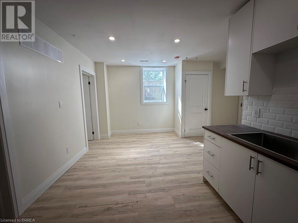 59 Church Street Unit# C, Brantford, Ontario  N3T 3R2 - Photo 7 - 40752751