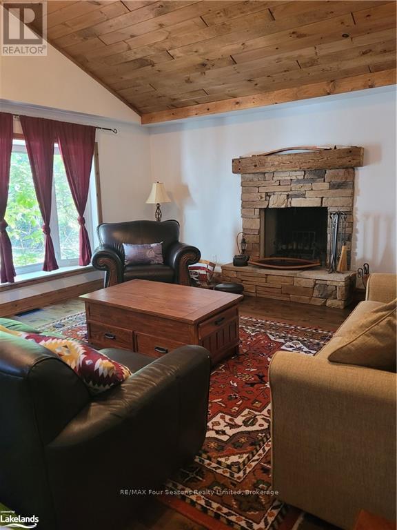 209886 Highway 26 Highway, Blue Mountains, Ontario  L9Y 0L1 - Photo 10 - X12123605