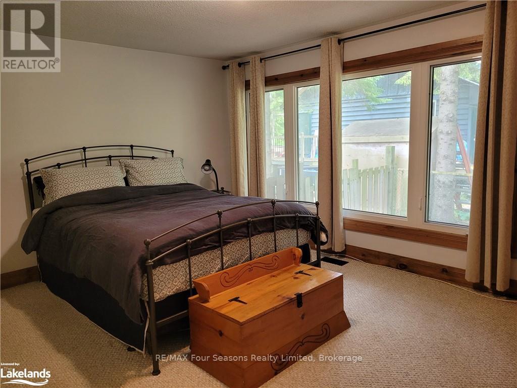 209886 Highway 26 Highway, Blue Mountains, Ontario  L9Y 0L1 - Photo 17 - X12123605
