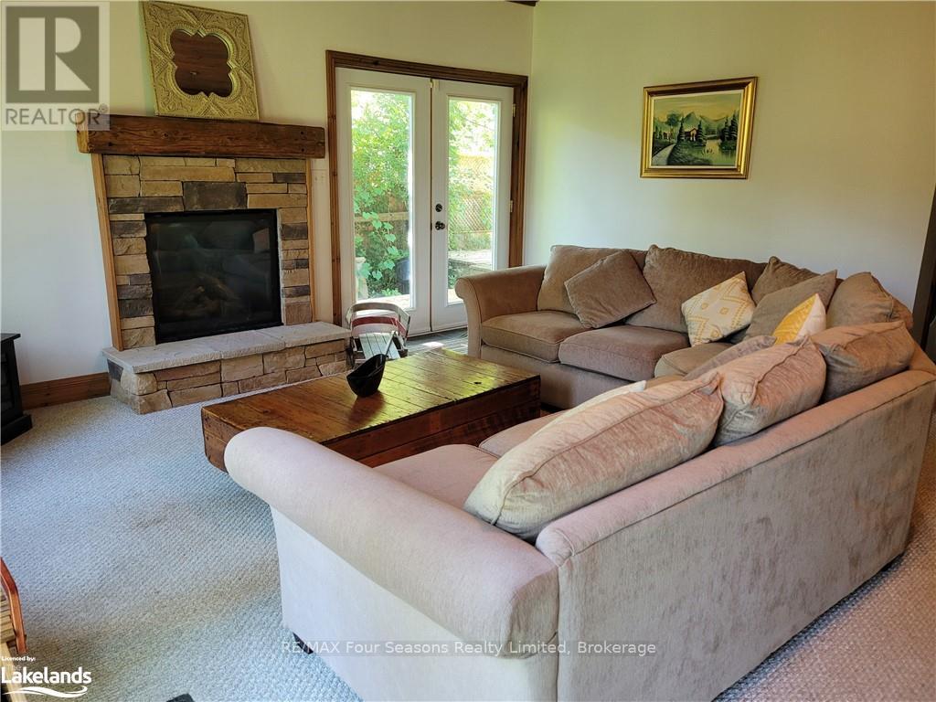 209886 Highway 26 Highway, Blue Mountains, Ontario  L9Y 0L1 - Photo 22 - X12123605