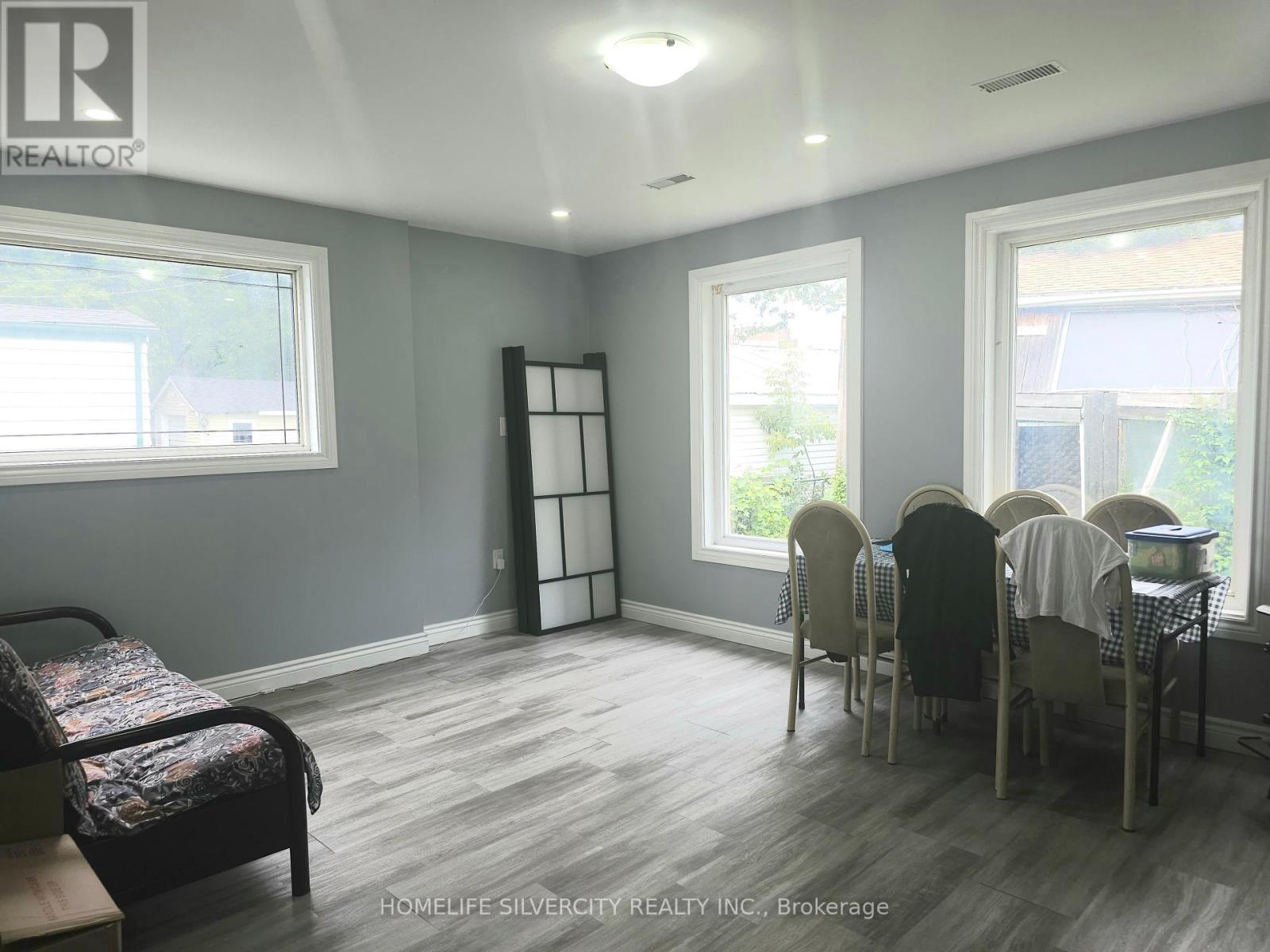 3035 Victory Crescent, Mississauga, Ontario  L4T 1L5 - Photo 12 - W12294735