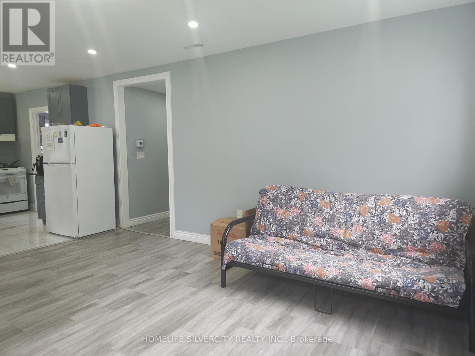 3035 Victory Crescent, Mississauga, Ontario  L4T 1L5 - Photo 13 - W12294735