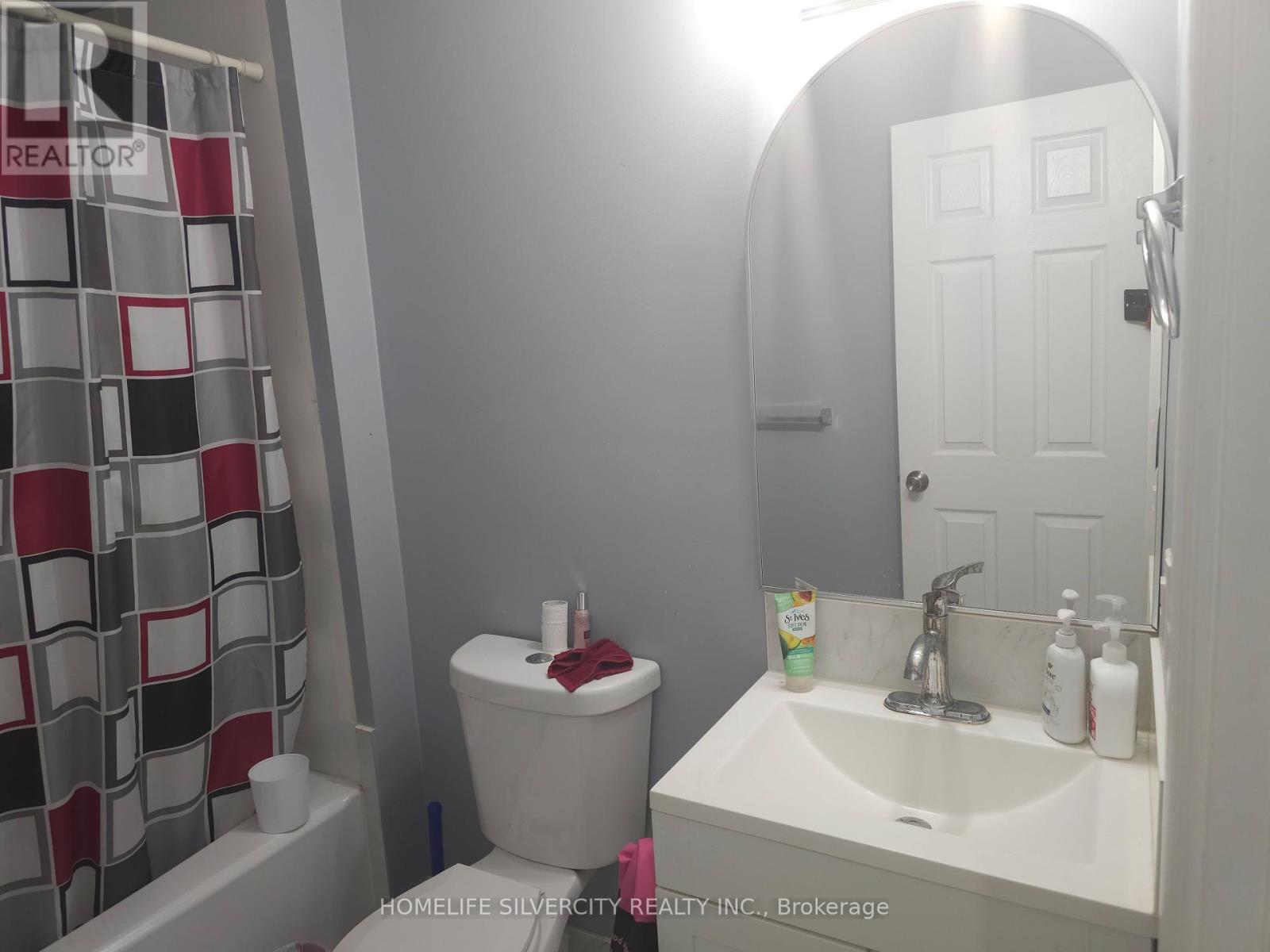 3035 Victory Crescent, Mississauga, Ontario  L4T 1L5 - Photo 8 - W12294735