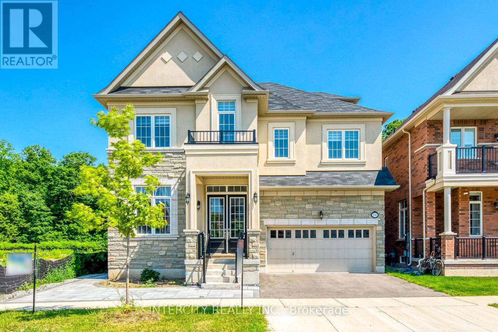 259 Polly Drive, Oakville, Ontario  L6M 0X3 - Photo 1 - W12294801