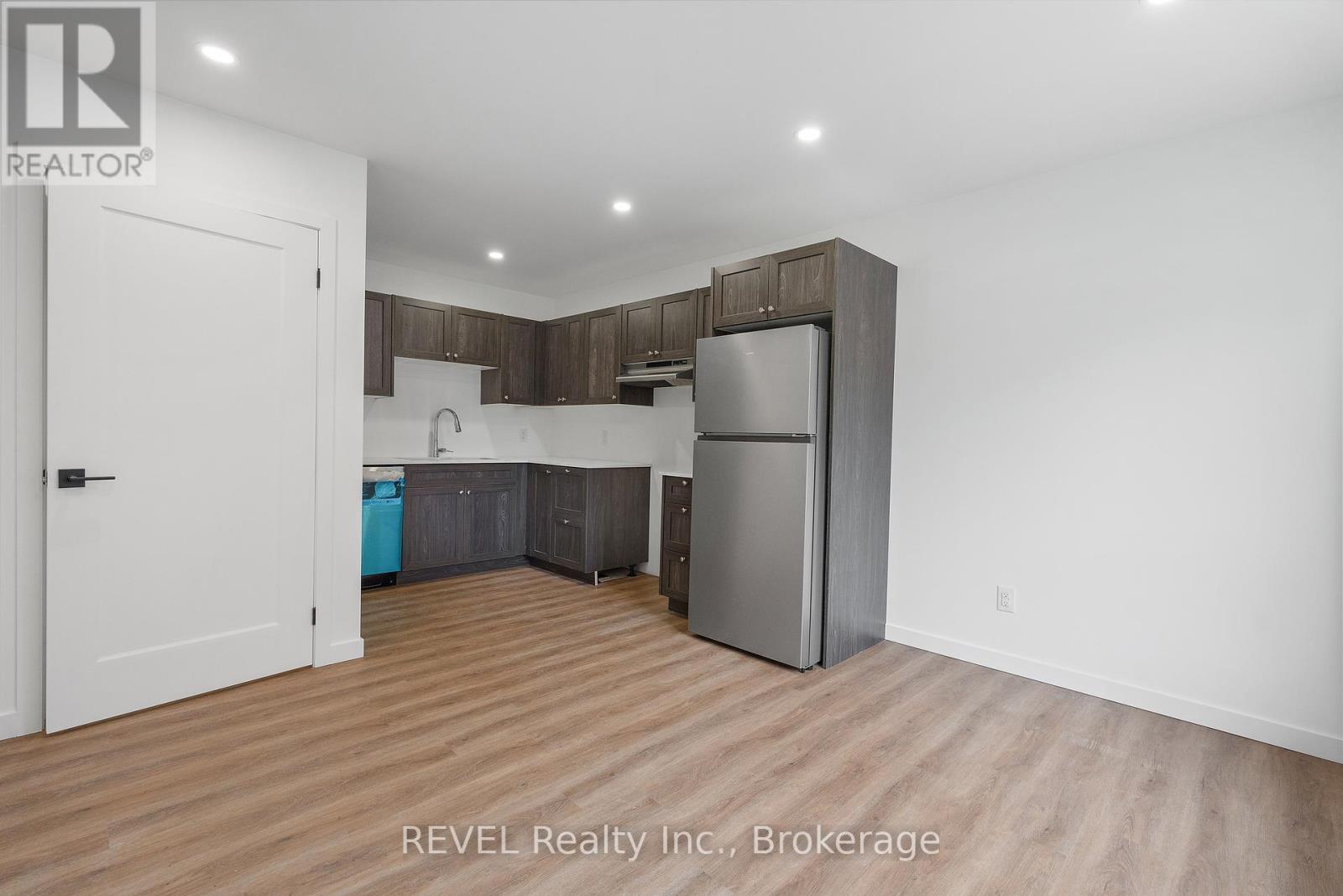 1372 Haist Street, Pelham, Ontario  L0S 1M0 - Photo 16 - X12294874