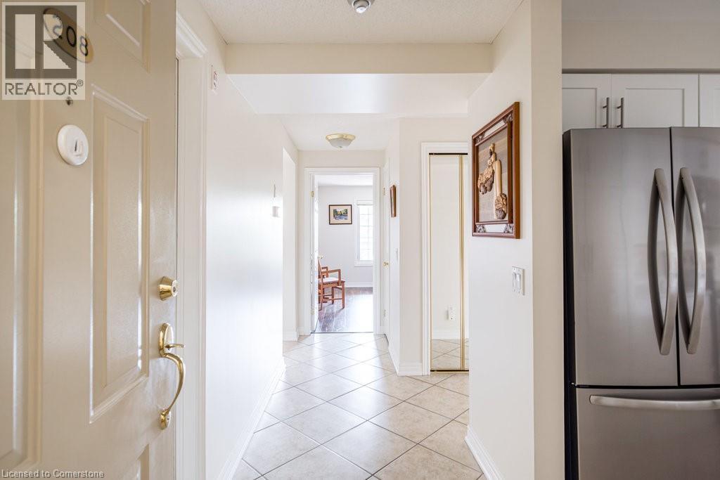 Property at 990 GOLF LINKS Road Unit# 208 image 2