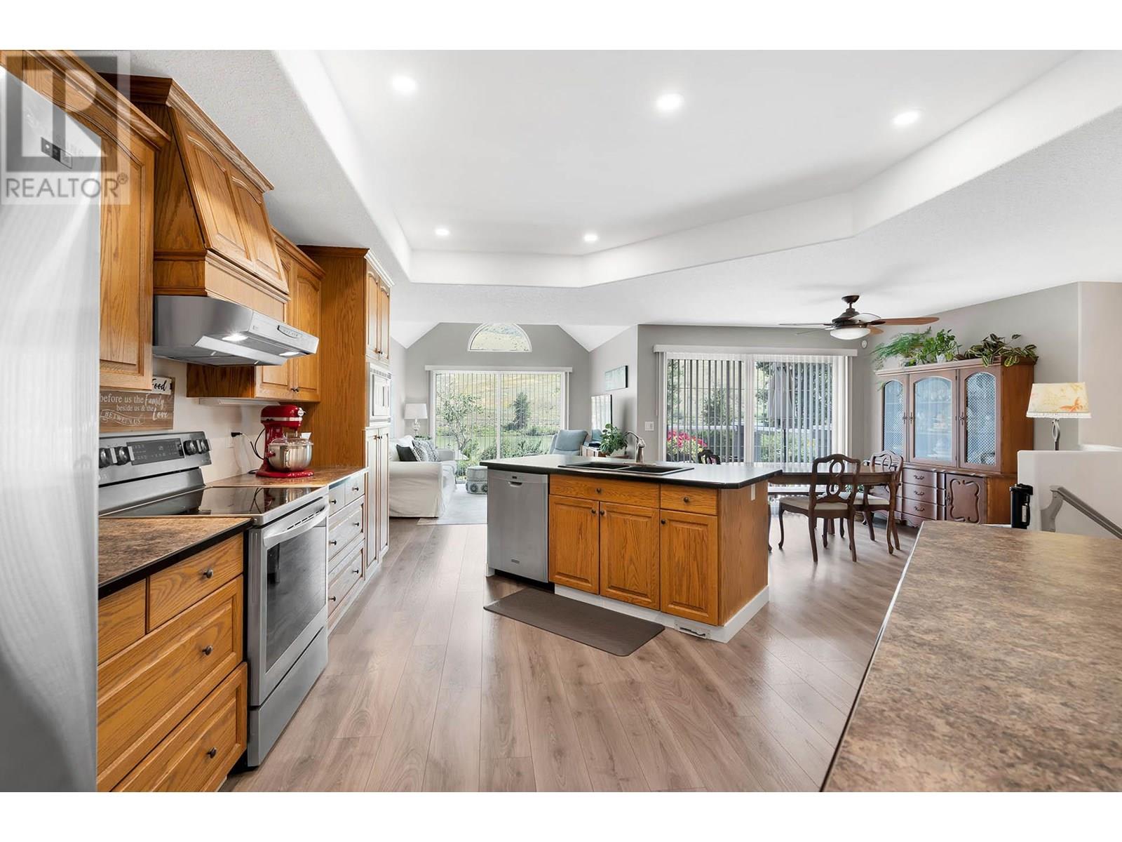 Property at 3606 OVERLANDER Drive image 5